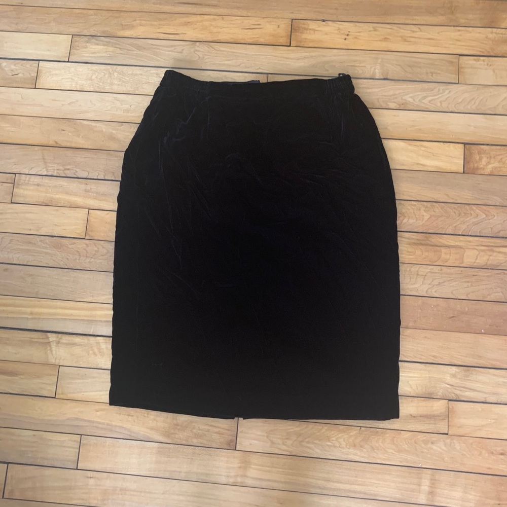 Velvet pencil skirt